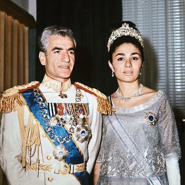 Picture Of Farah Pahlavi