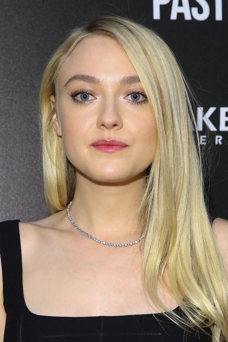 Dakota Fanning Dakota Fanning