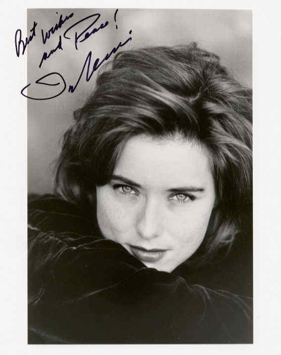 Téa Leoni