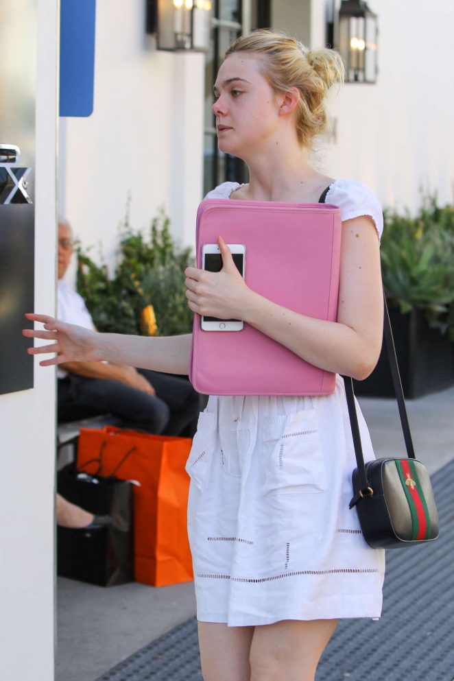 Elle Fanning