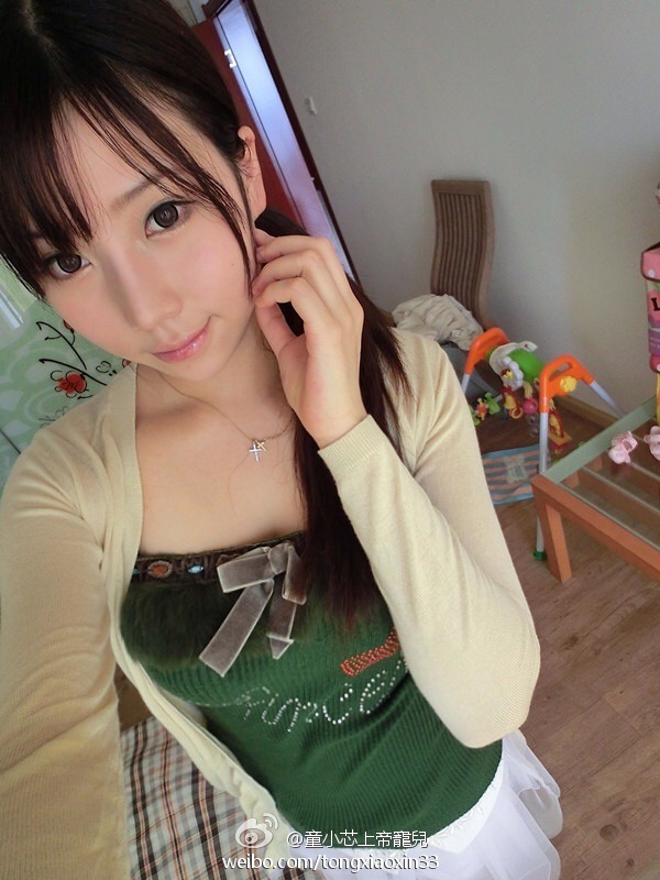 Tong XiaoXin 童小芯