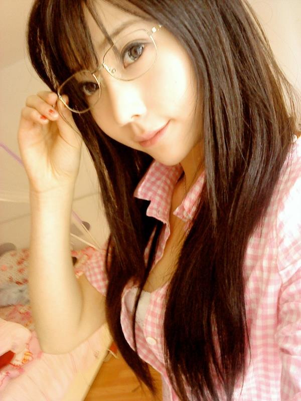 Tong XiaoXin 童小芯