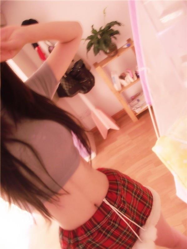 Tong XiaoXin 童小芯