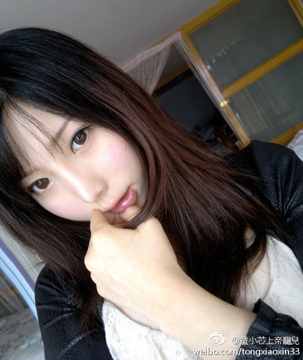 Tong XiaoXin 童小芯