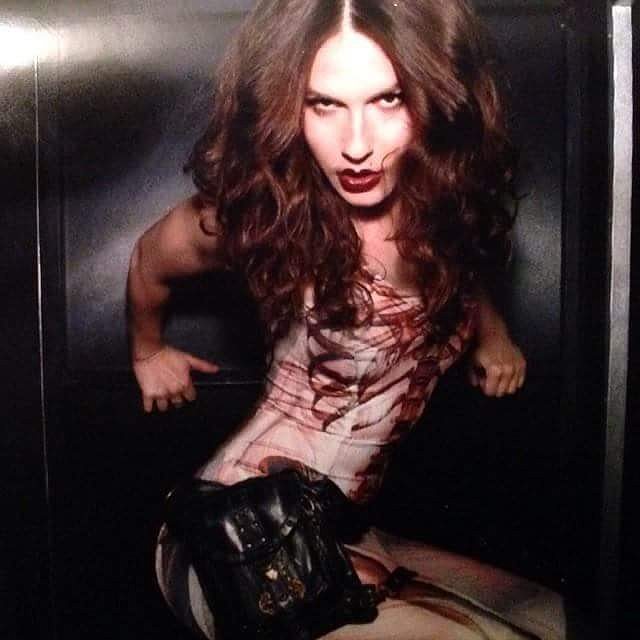 Erin Sanders