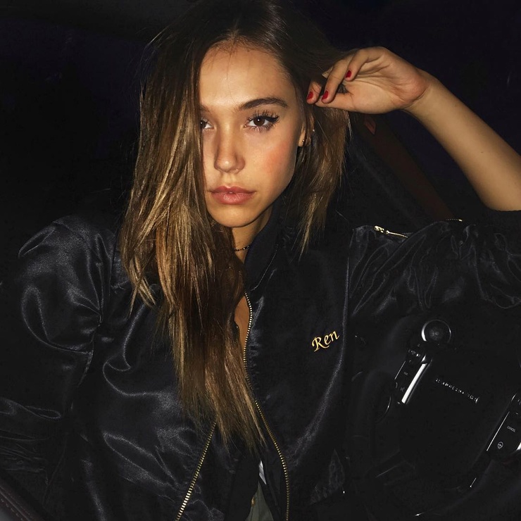 Alexis Ren Alexis Ren