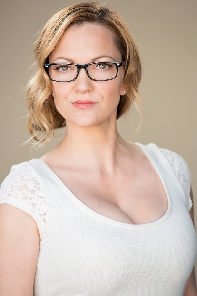 Laura Mayes Laura Mayes
