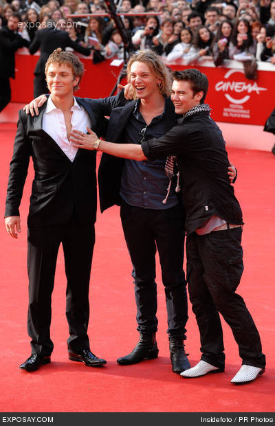 Charlie Bewley