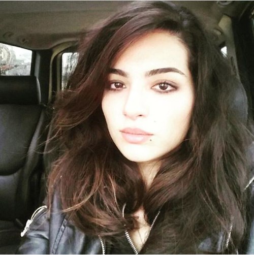 Melisa Asli Pamuk Melisa Asli Pamuk