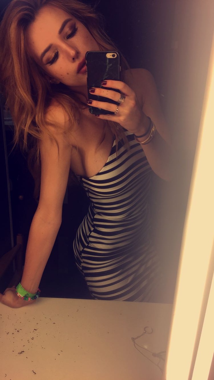 Bella Thorne Bella Thorne