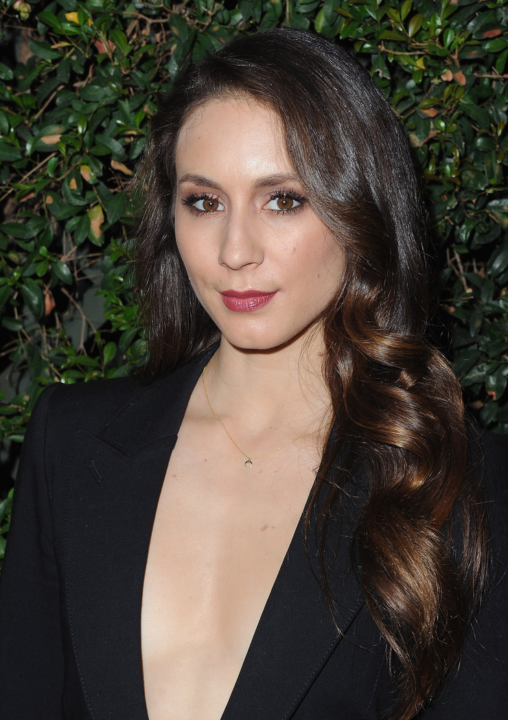 Troian Bellisario