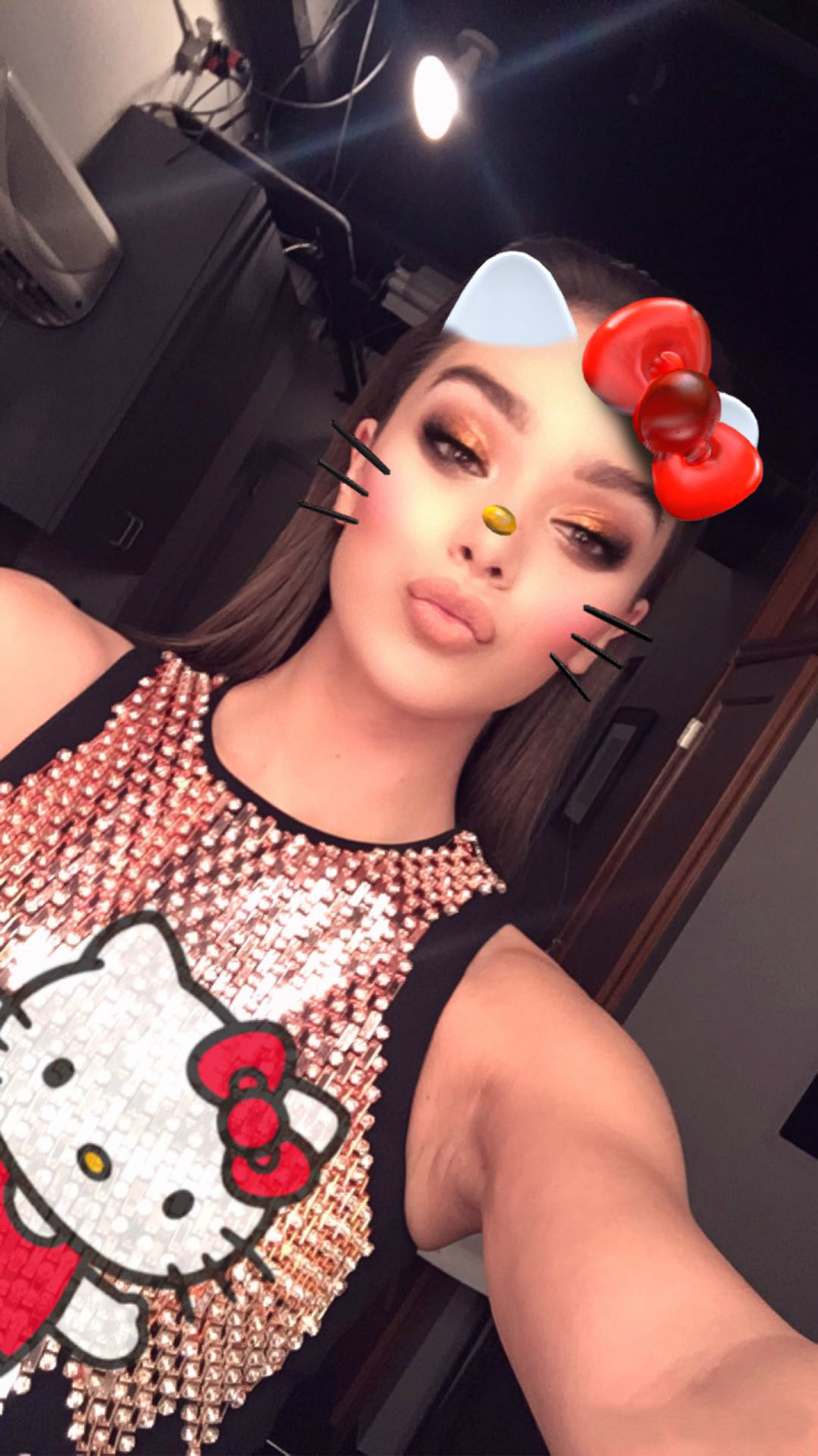 Hailee Steinfeld