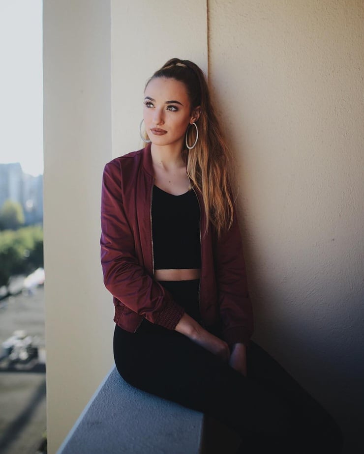 Olivia O'Brien Olivia O'Brien