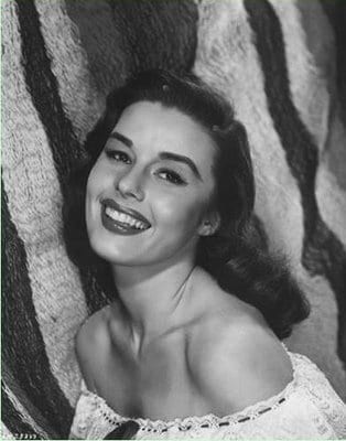 Picture of Elaine Stewart