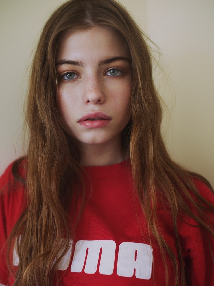 Katya Li Katya Li