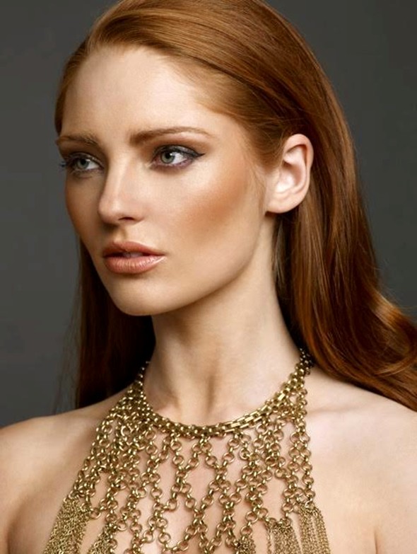Elle Dowling