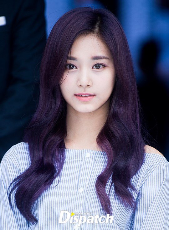 Chou Tzu-yu (Tzuyu) Chou Tzu-yu (Tzuyu)