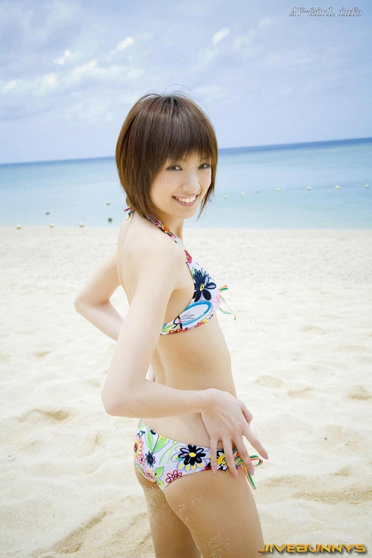 Akina Minami