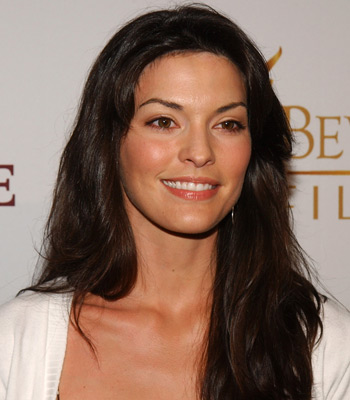 Alana De La Garza Alana De La Garza
