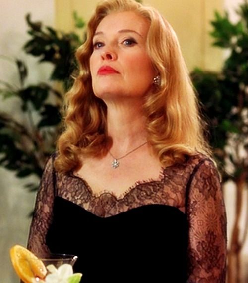 Picture of Lindsay Duncan