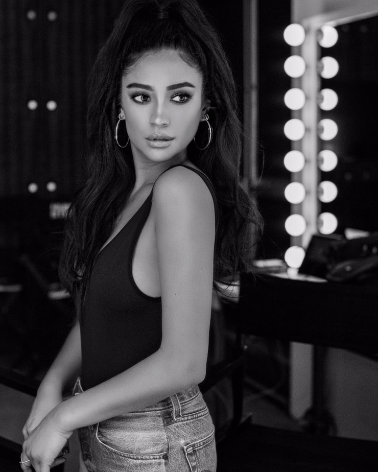 Shay Mitchell Shay Mitchell