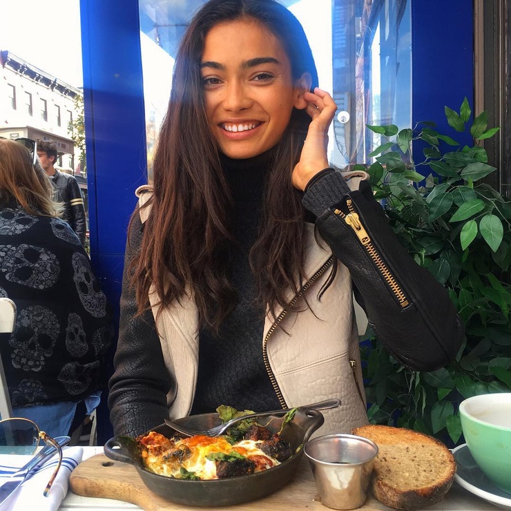 Kelly Gale