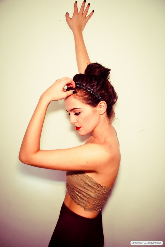 Zoey Deutch