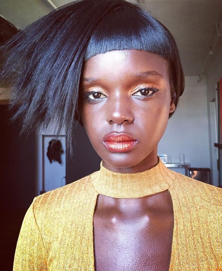 Picture of Duckie Thot