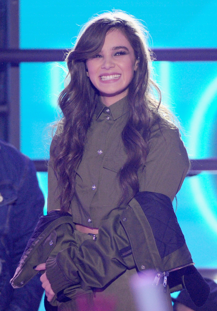 Hailee Steinfeld