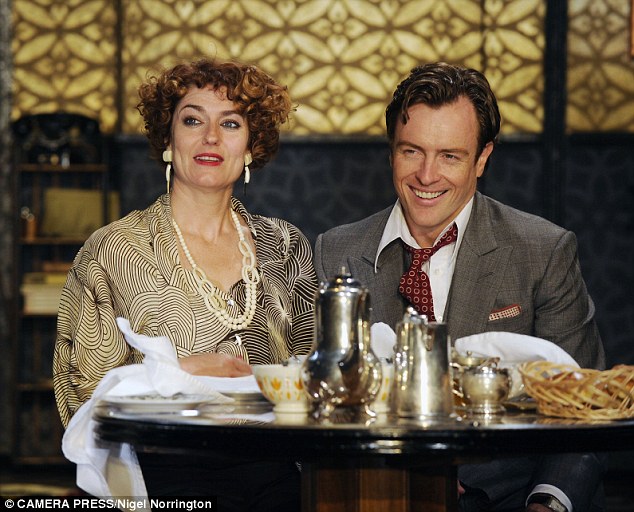 Toby Stephens