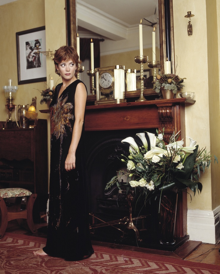 Anna Friel