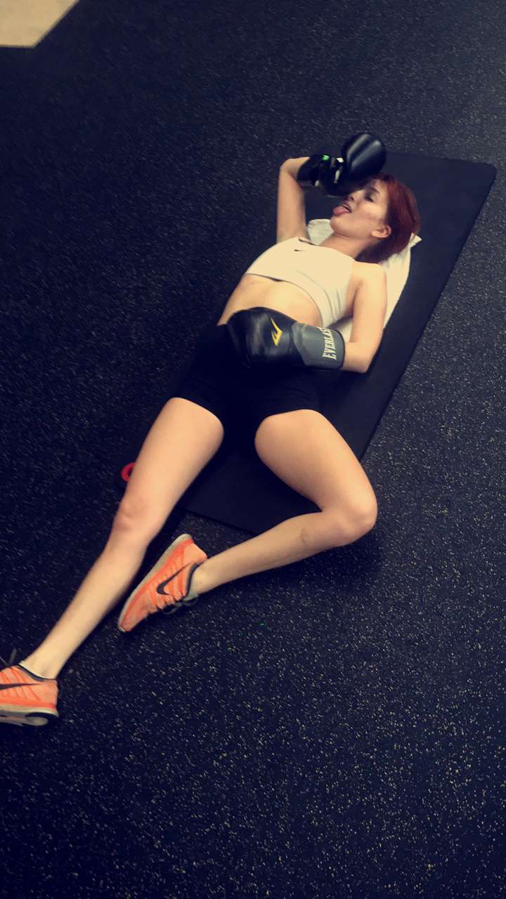 Dani Thorne Dani Thorne