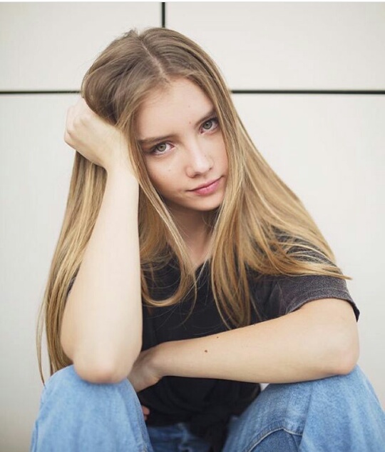Remi Bennett Remi Bennett