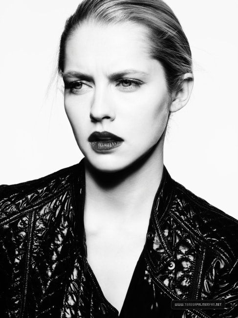 Teresa Palmer Teresa Palmer