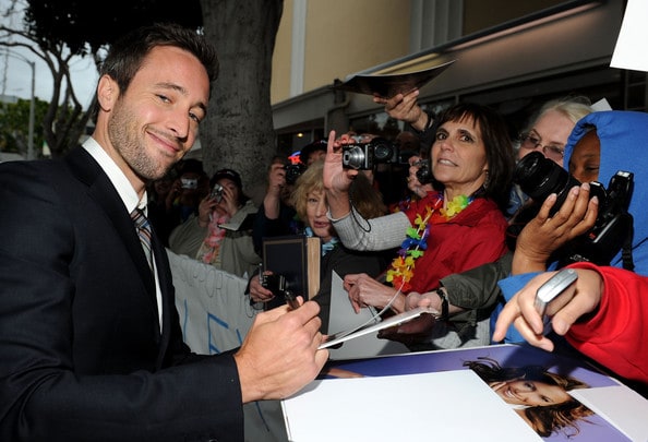 Alex O'Loughlin