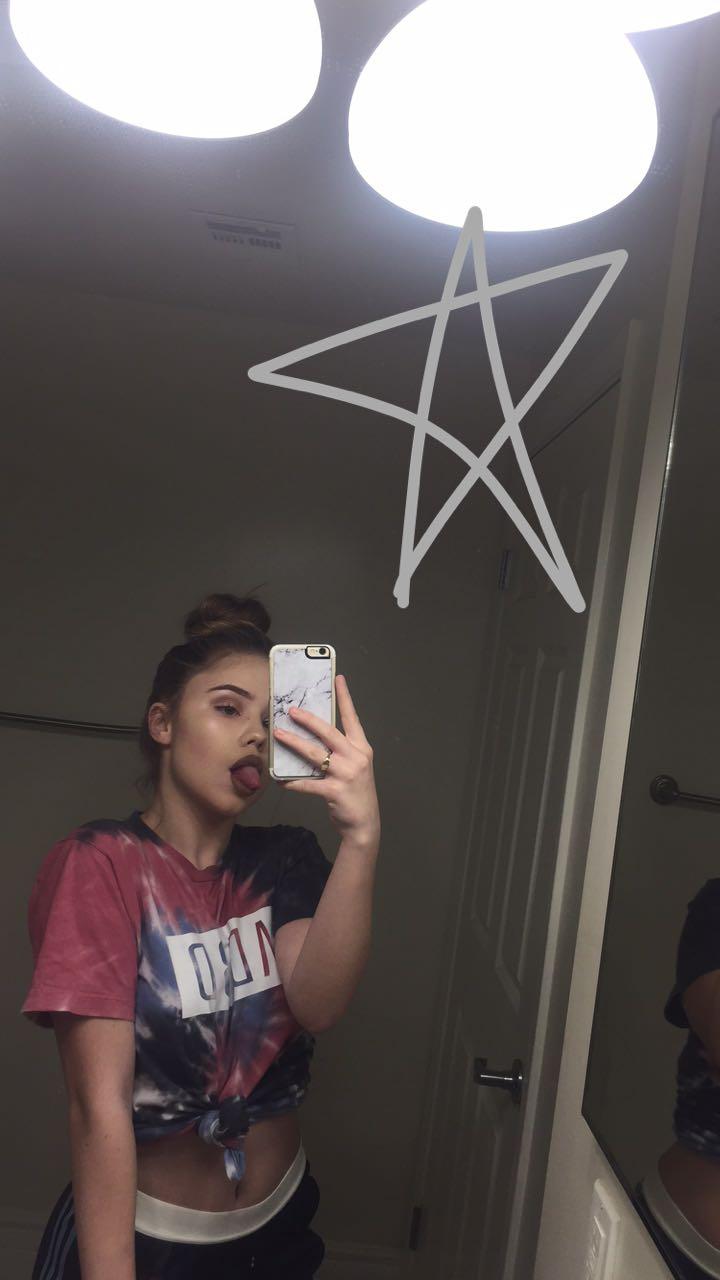 Lexee Smith