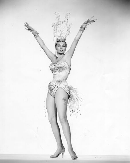 Anita Ekberg