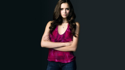 Nina Dobrev
