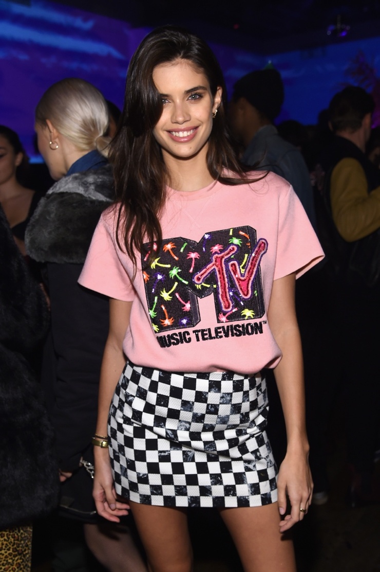 Sara Sampaio Sara Sampaio