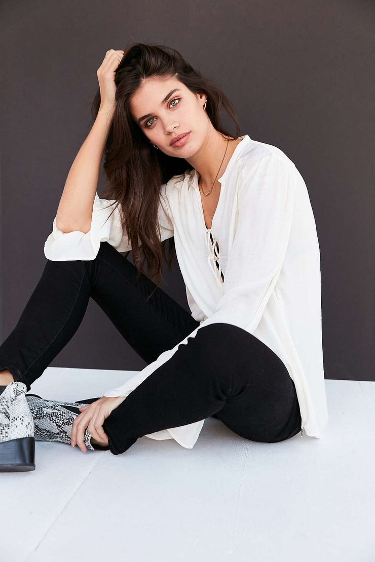 Sara Sampaio Sara Sampaio