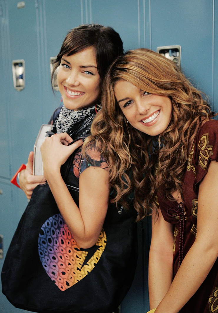 Shenae Grimes Shenae Grimes