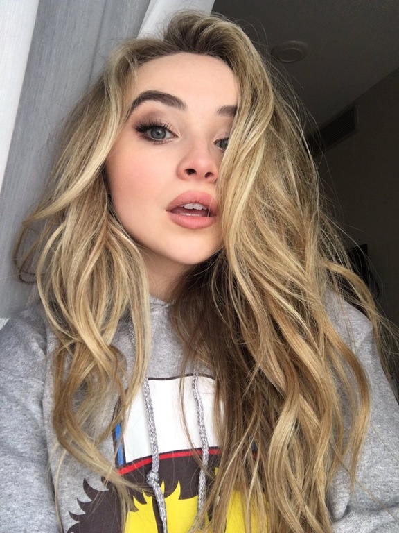 Sabrina Carpenter