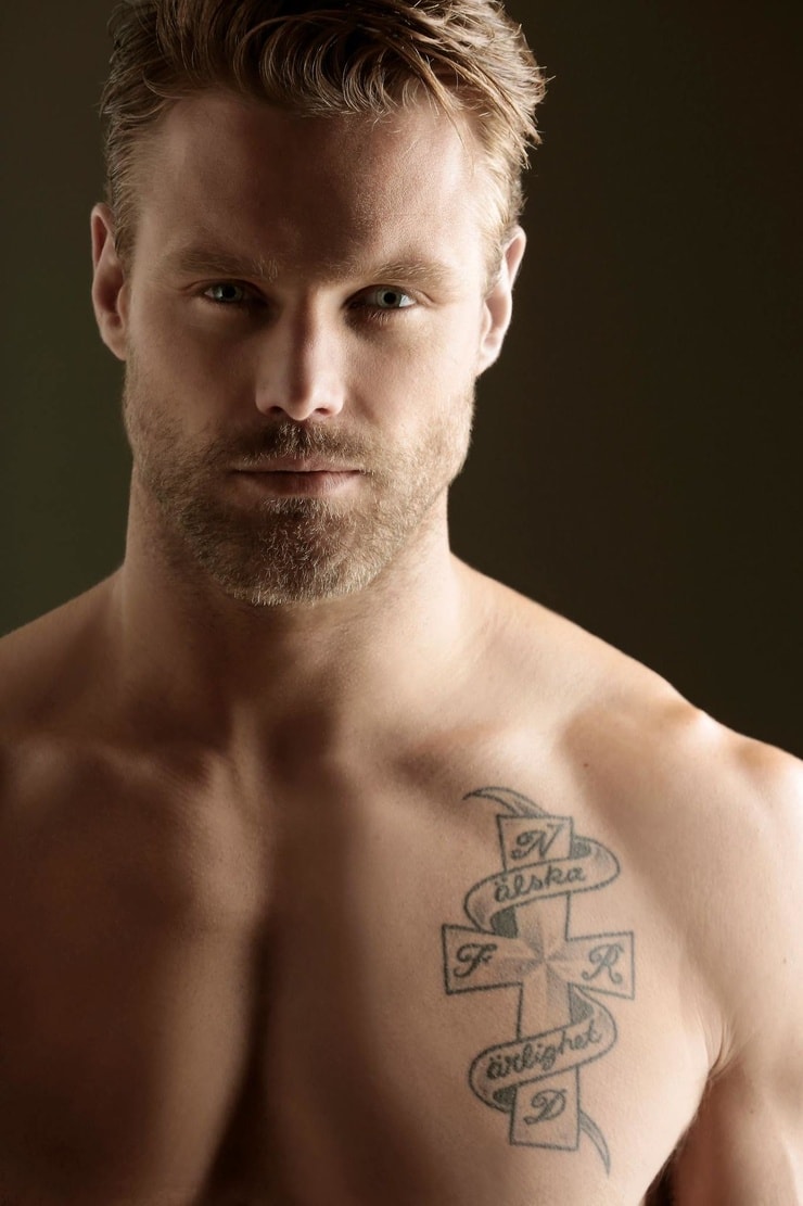 Nick Youngquest