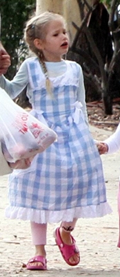 Violet Affleck