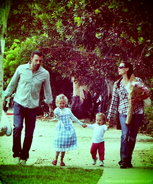 Violet Affleck