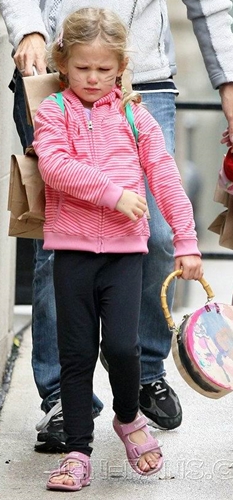 Violet Affleck