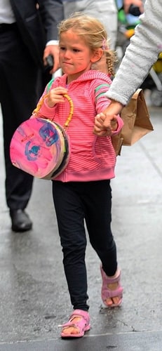 Violet Affleck