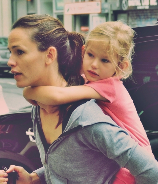 Violet Affleck