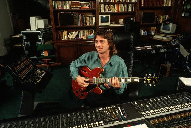 Mike Oldfield