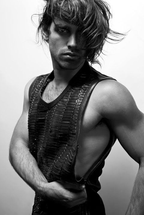 Justin Gaston